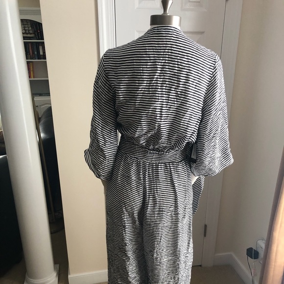 Etiquette Black & White stripped Jumpsuit - Picture 3 of 10